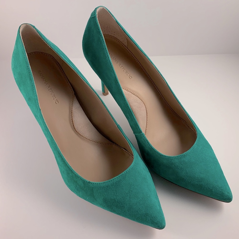 Banana Republic Pumps